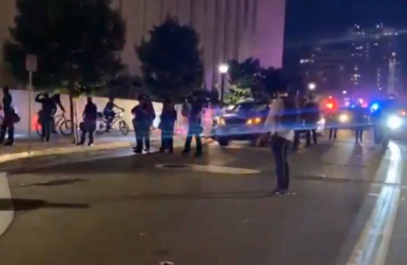 [LIVE] Protests Continue Tonight In Response To Breonna Taylor Announcement This Week