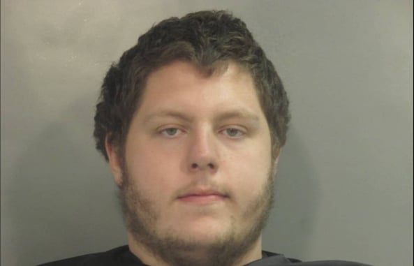 Daughter’s Boyfriend Breaks into Home Before Brutally Slaying Her Father During 911 Call