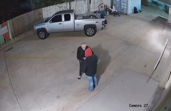 [WATCH] Concealed Carrier Assaulted By Man Who Pulls Knife, And Makes Many Mistakes During This Incident