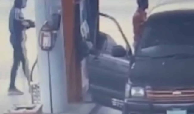 Sobering Video Reminds Us To Pay Attention To Our Surroundings. This Man Unfortunately Didn’t Do That.