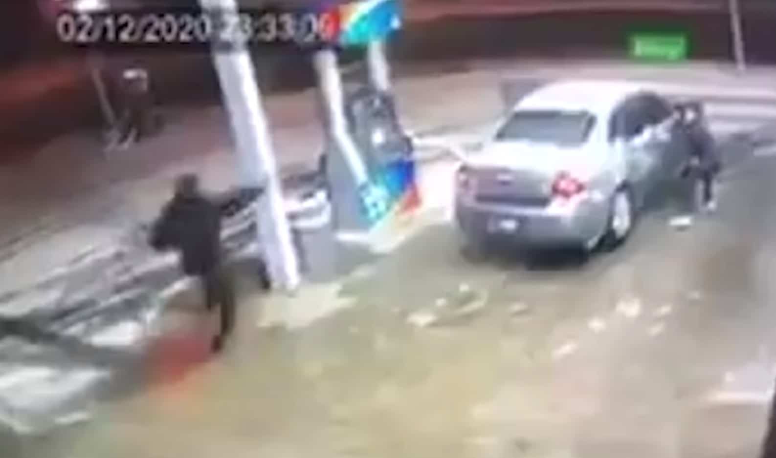 AR Pistol vs. Glock 23 In Wild Gas Station Shootout Between Good Guy And Bad Guy