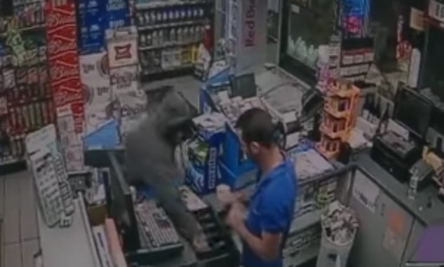 Robber Doesn’t Know That His Target Is An MMA Fighter