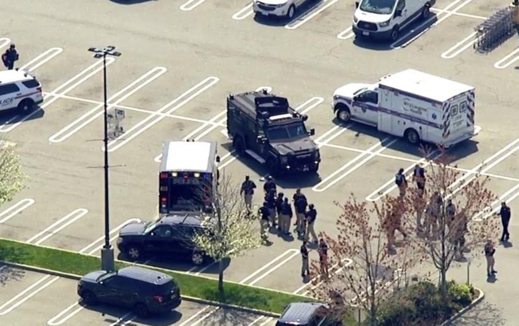Employee Kills 1, Wounds 2 in Long Island Grocery Store Shooting