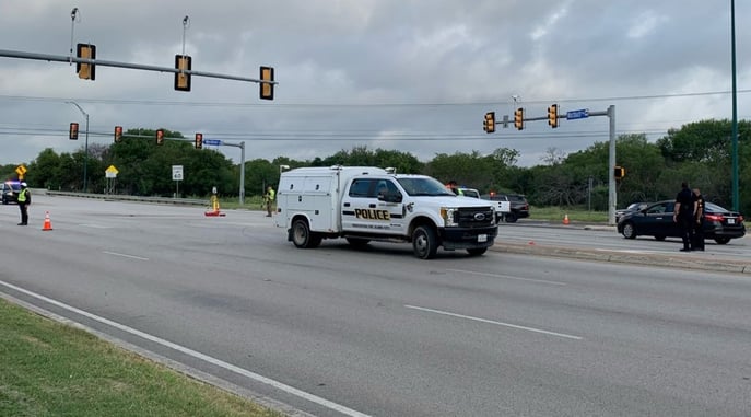 Man Pulls Out Machete After Girlfriend Struck And Killed By Motorist, Concealed Carrier Steps In “To Diffuse The Situation”