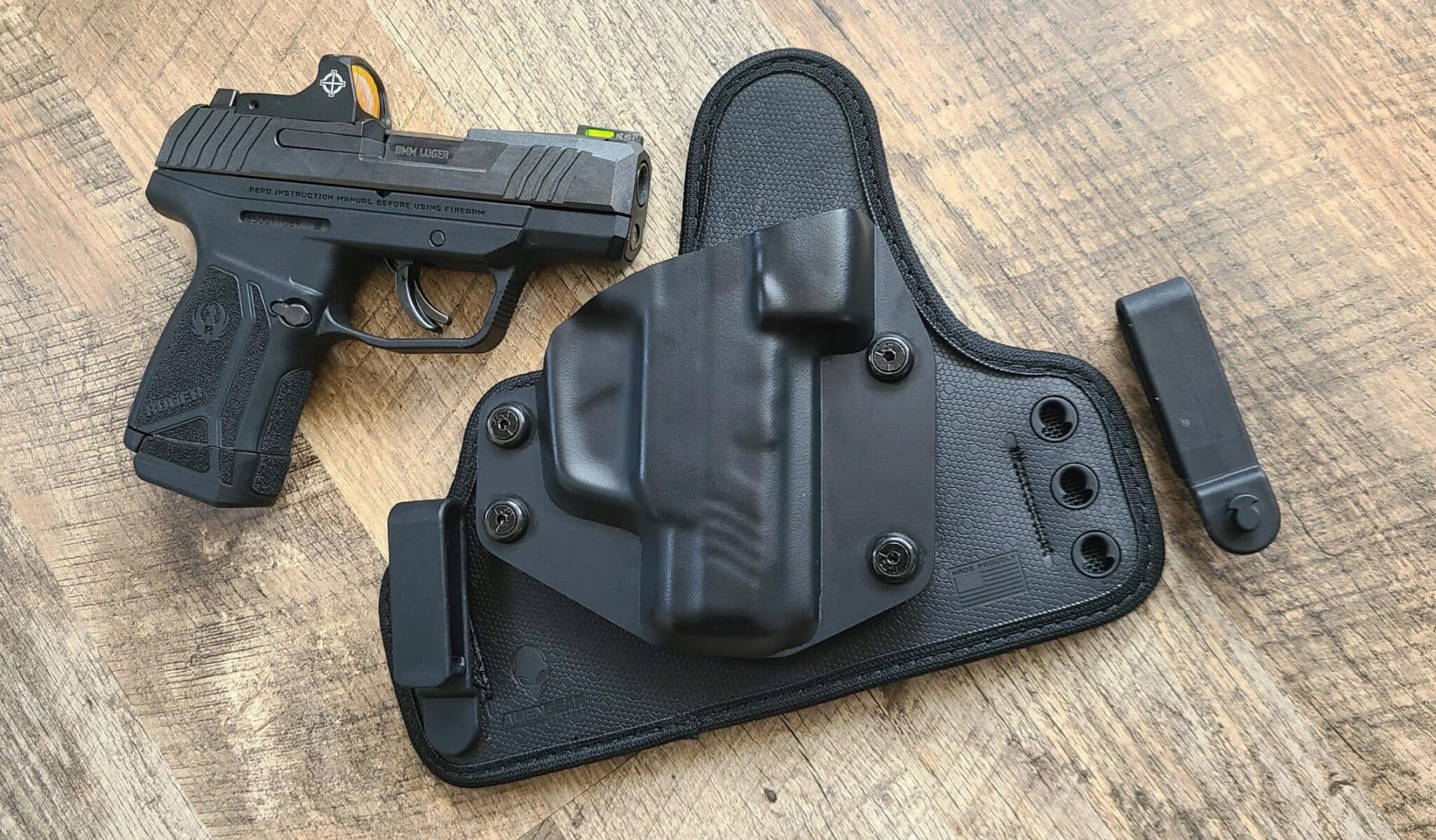 [HOLSTER REVIEW] Alien Gear Cloak Tuck 3.5 IWB Holster