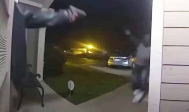 Amazingly Quick Response By Dad Saves Himself And His Family