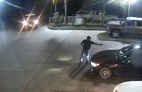 Police Show Up At The EXACT Moment An Armed Robbery Begins
