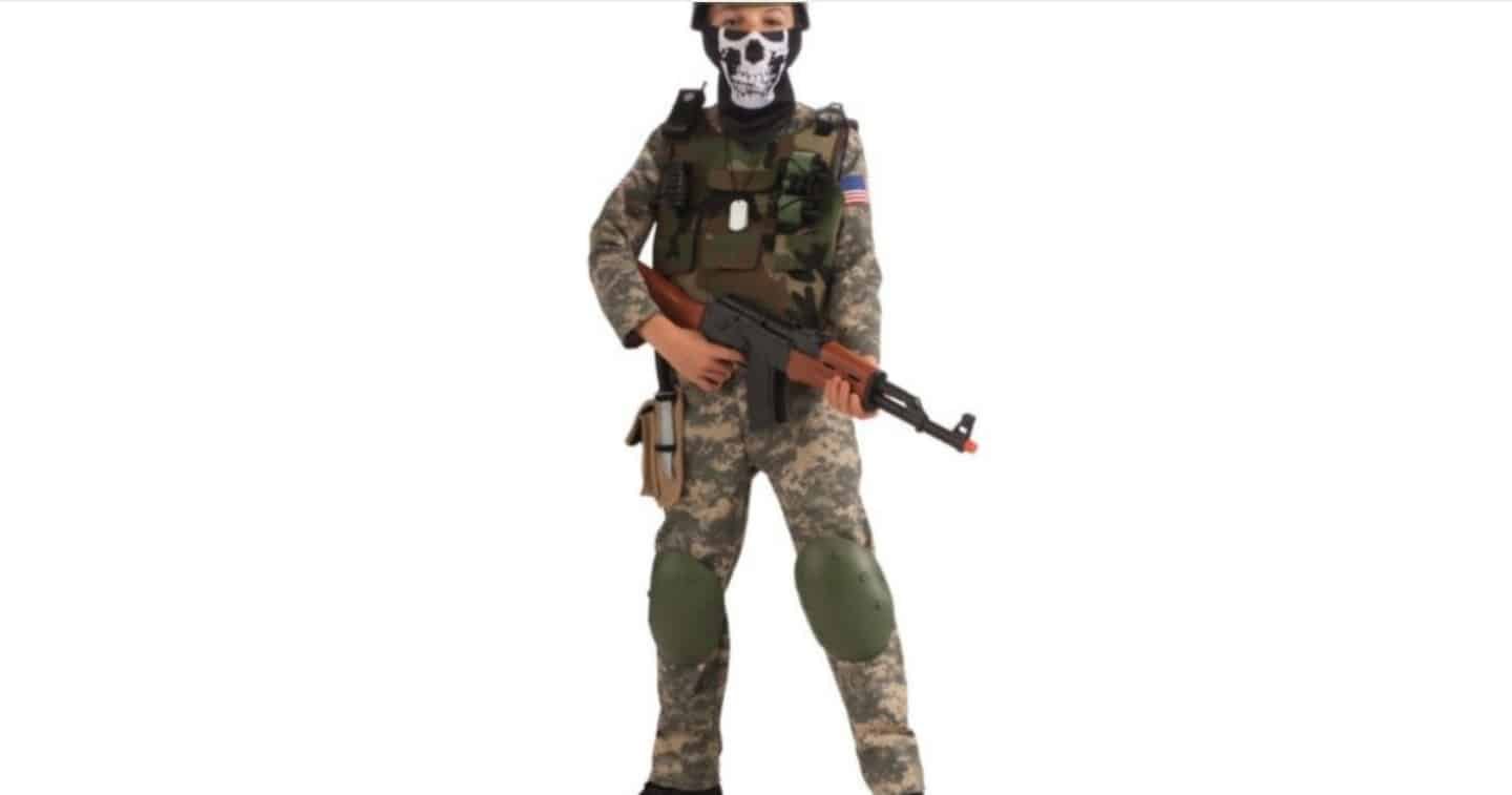 Would You let Your Kid Carry A Fake Gun as Part Of Their Halloween Costume?