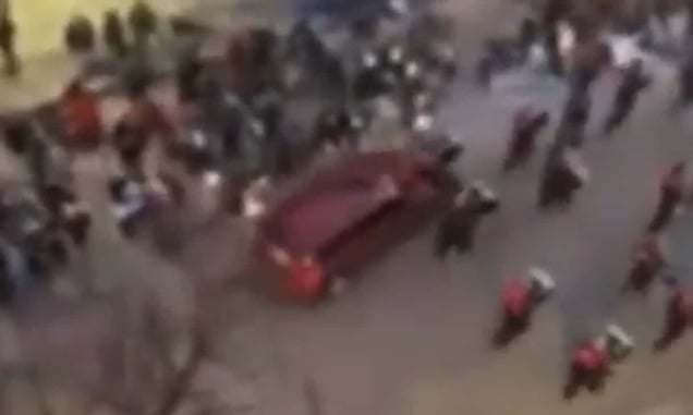 [GRAPHIC WARNING] 5 Killed, 40+ Injured As SUV Rams Into Holiday Parade In Wisconsin – UPDATED