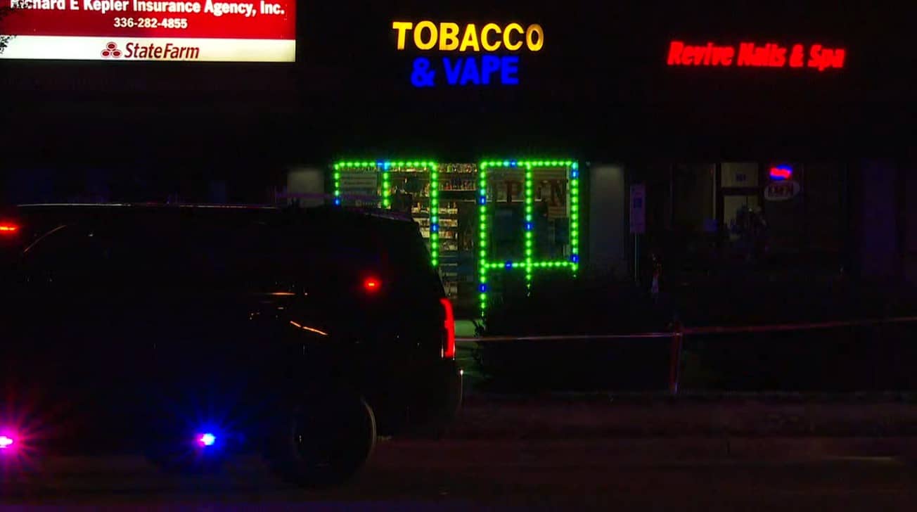 Employee Shoots And Kills 1 Of 3 Armed Robbers During Vape Shop Heist