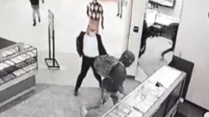 Concealed Carrying Store Owner Confronts Armed Robber, Successfully Sending Him Running After His Brazen Attack