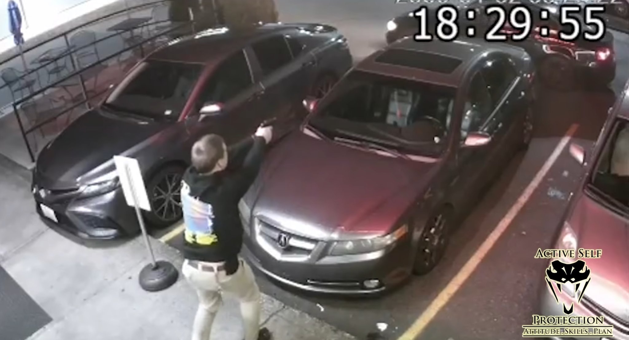 Perfect Self-Defensive Gun Use, And The Police Don’t Even Show Up