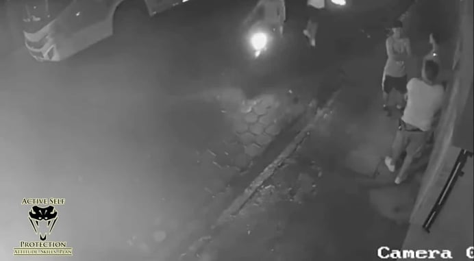 Man Plays Dead During Robbery And Is The Only One Who Survives