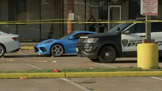 Suspect Shot Dead By Armed Man During Attempted Carjacking In Houston
