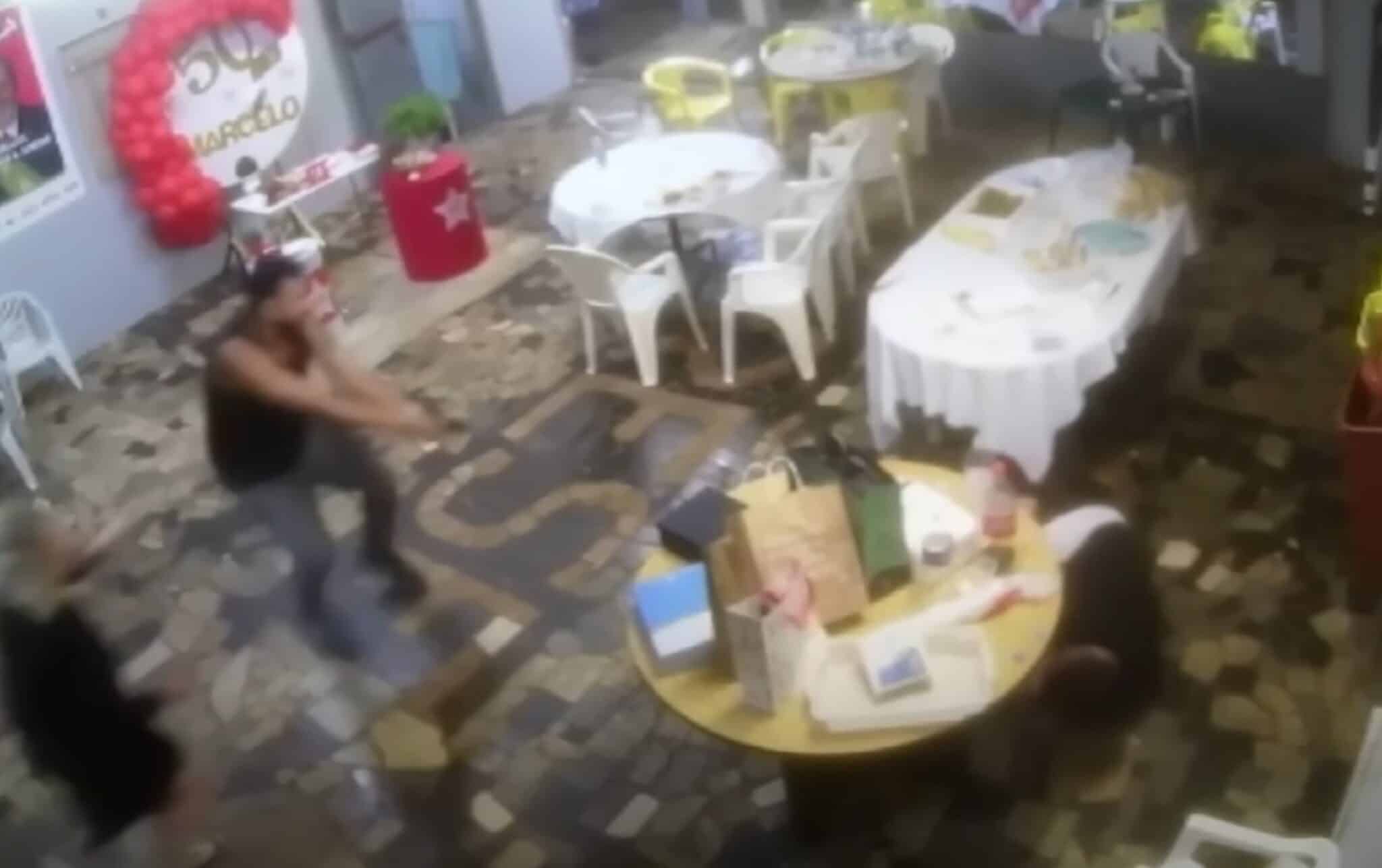 [GRAPHIC WARNING] Political Discussion Turns Deadly When Guns Are Drawn
