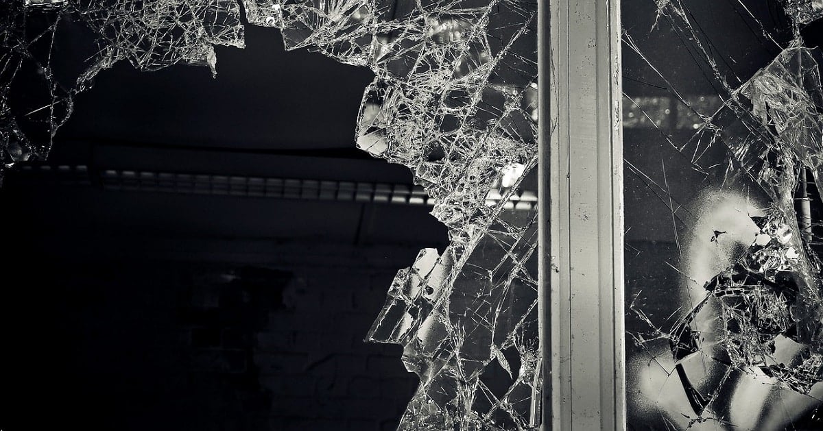 Report: Burglar Shatters Window, Shot and Killed By Armed Homeowner