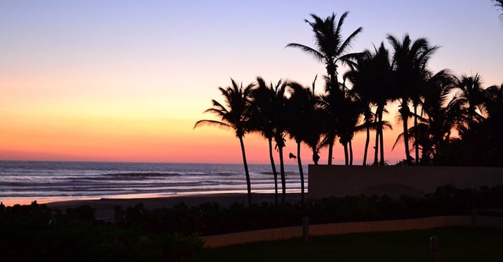 Two Reported Tourists Shot To Death Near Mexican Acapulco Beach