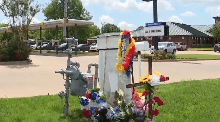 12-Year-Old Shoots And Kills Fast Food Employee With AR-15 After Argument