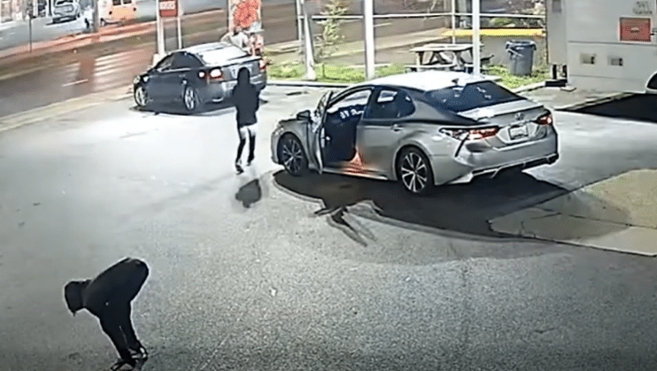 WATCH: Armed Citizen Saves His Life By Carrying His Gun And Paying Attention