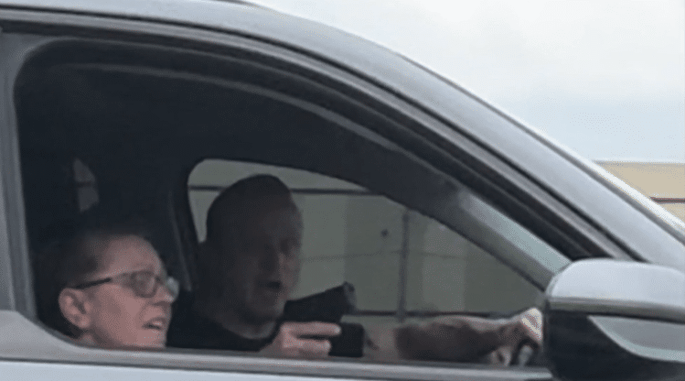 Veteran Has Gun Pointed At Him While Driving Down Highway