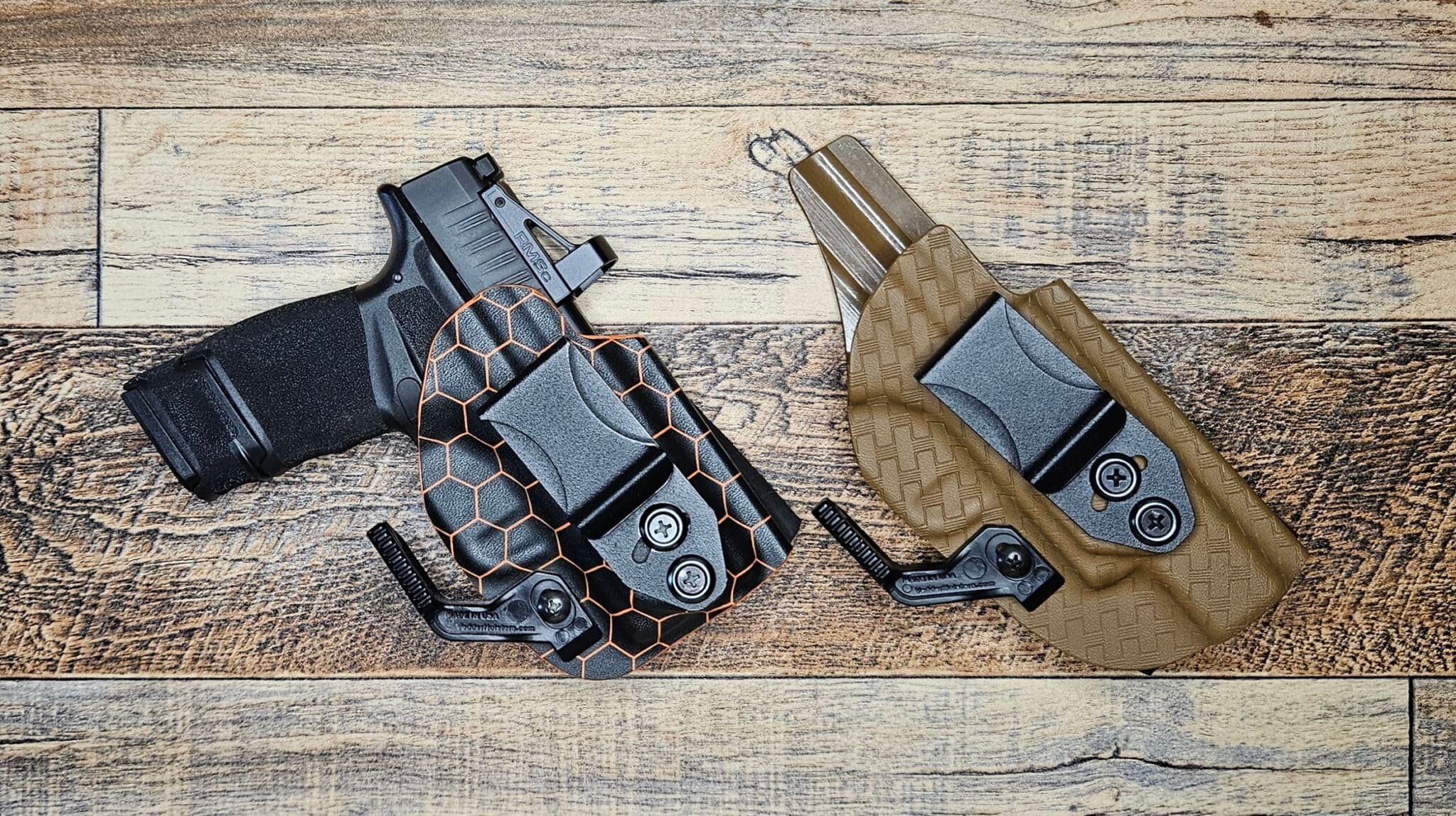 Mastering Comfort and Concealment: How Holster Claws and Foam Wedges Work Together