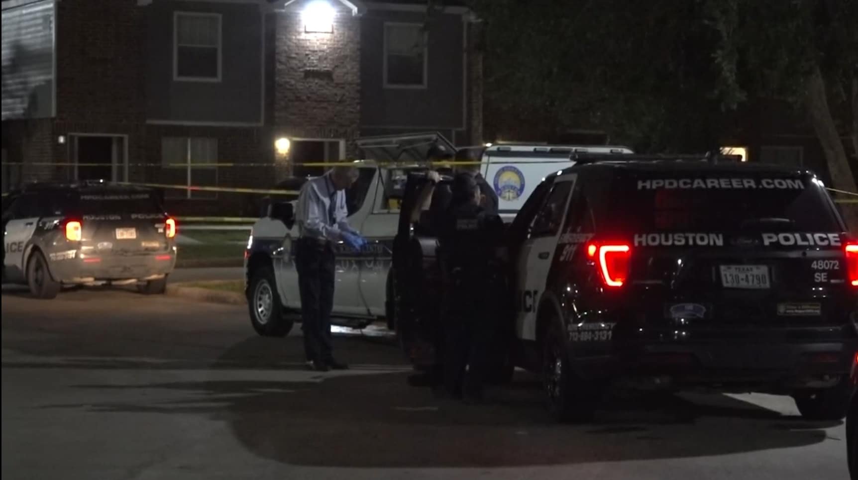 Pizza Delivery Driver Fatally Shoots Customer During Confrontation