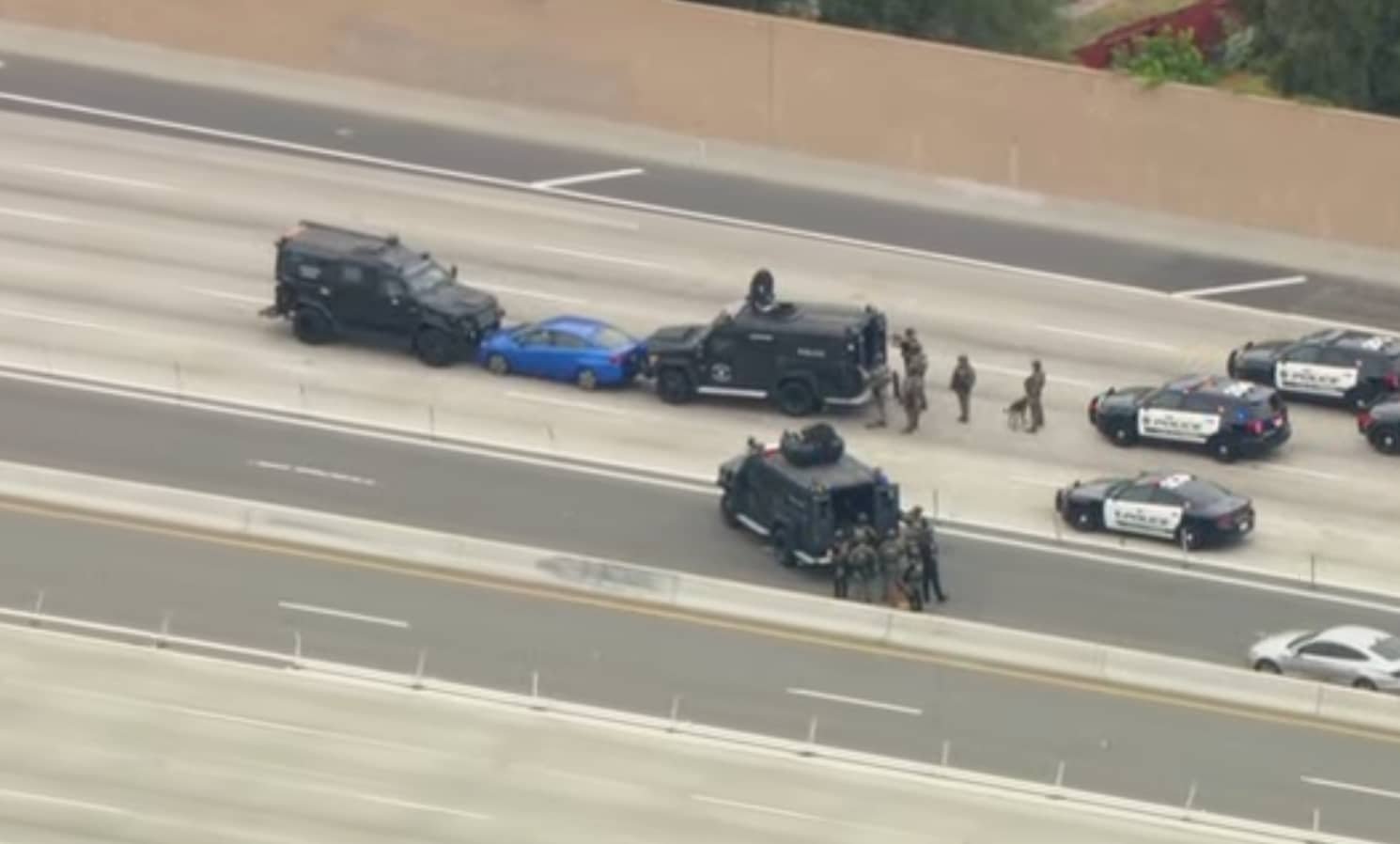 UPDATE: Armed Suspect Dead After Standoff Shuts Down 91 Freeway in Anaheim