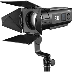 S30-D Godox S30-D Focusing LED 3-Light Kit 2