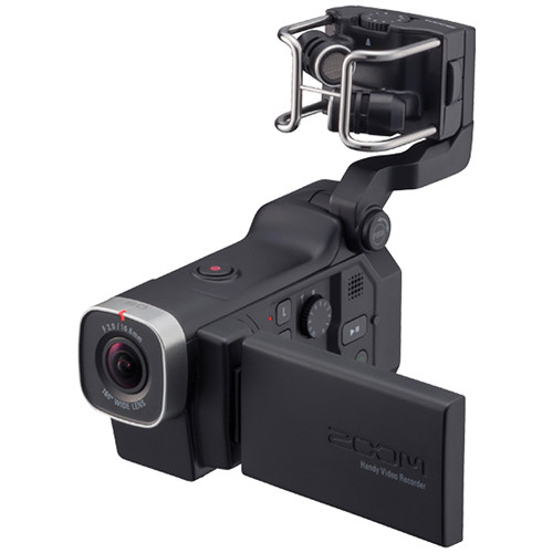 Zoom Q8 Portable Video Recorder2