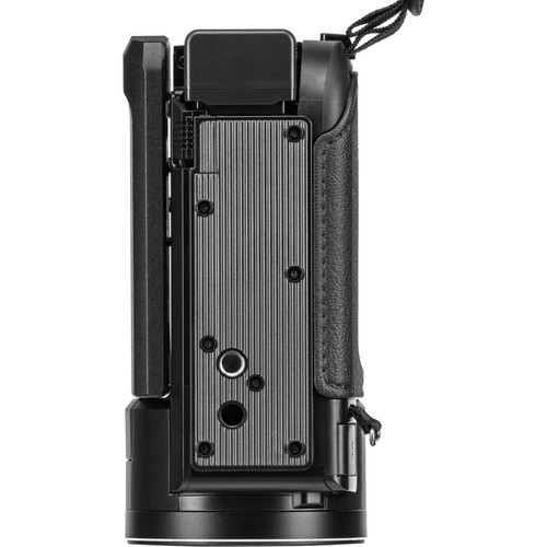 Panasonic HC V800 HD Camcorder2