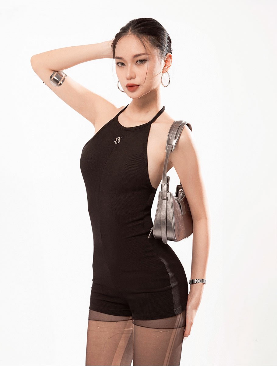 SISTERS Rusie 露背掛脖式連身短褲