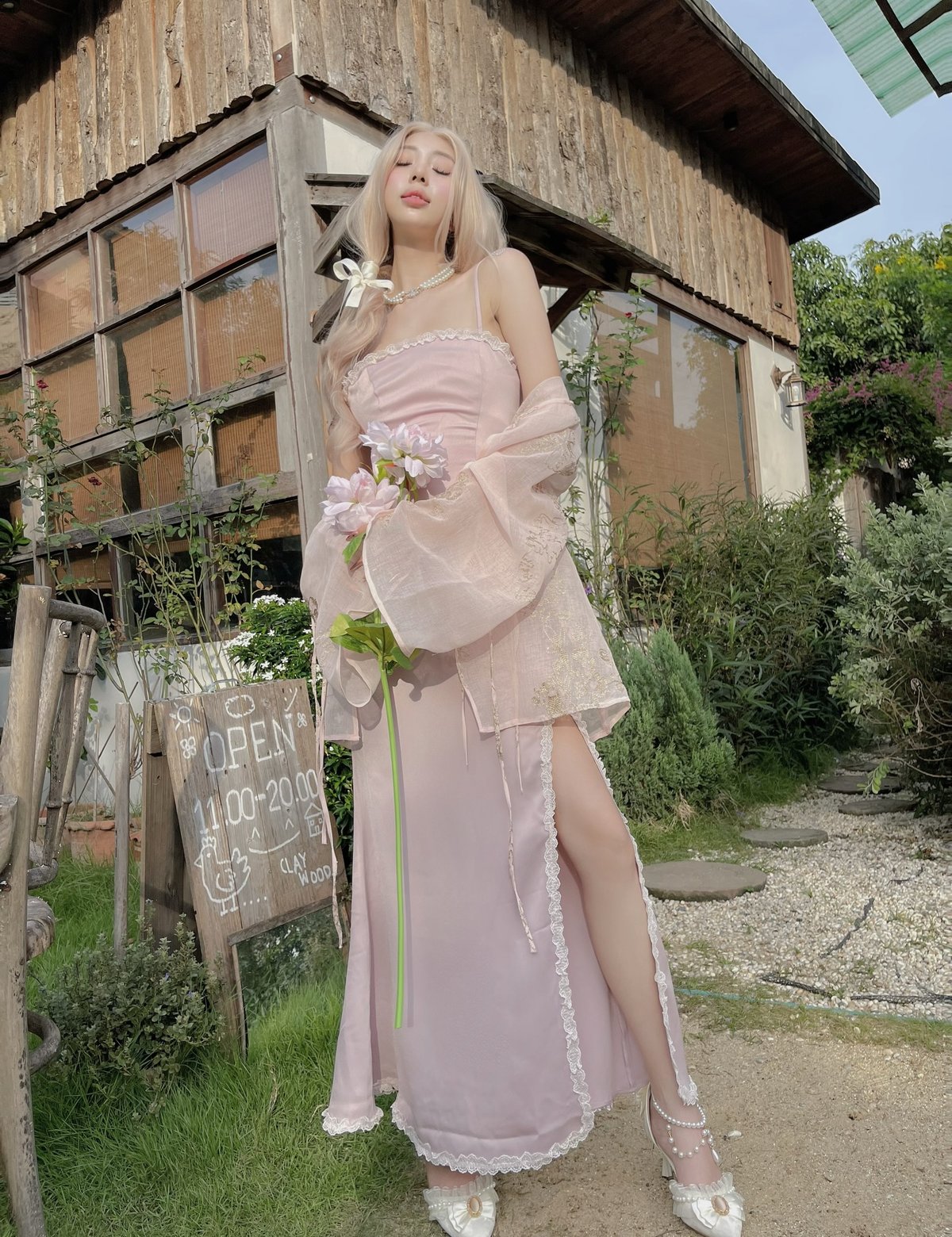 Bandarsaya Lilia Traditional Set - Mauve Pink Mermaid Dress & Peach Embroidered Jacket