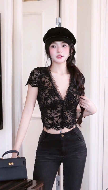 THAOBIBI V-Neck Lace Zip-Up Top