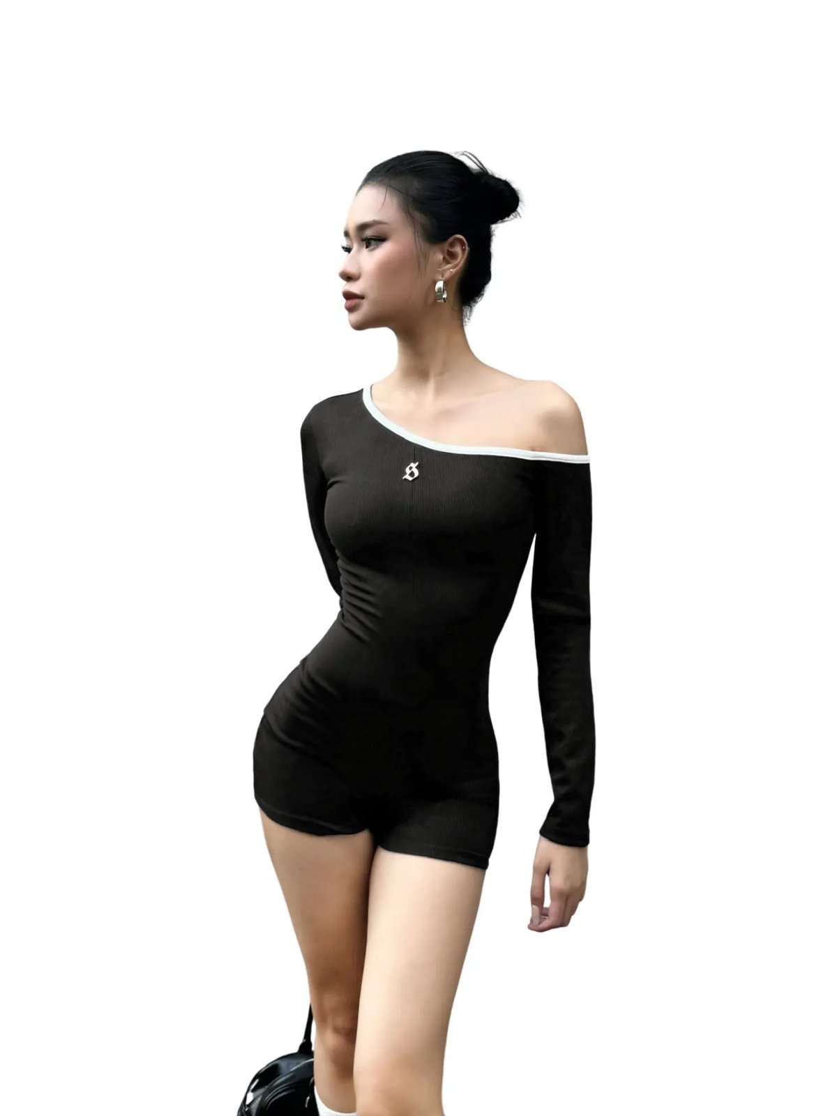 SISTERS Zoe One-Shoulder Ribbed Romper