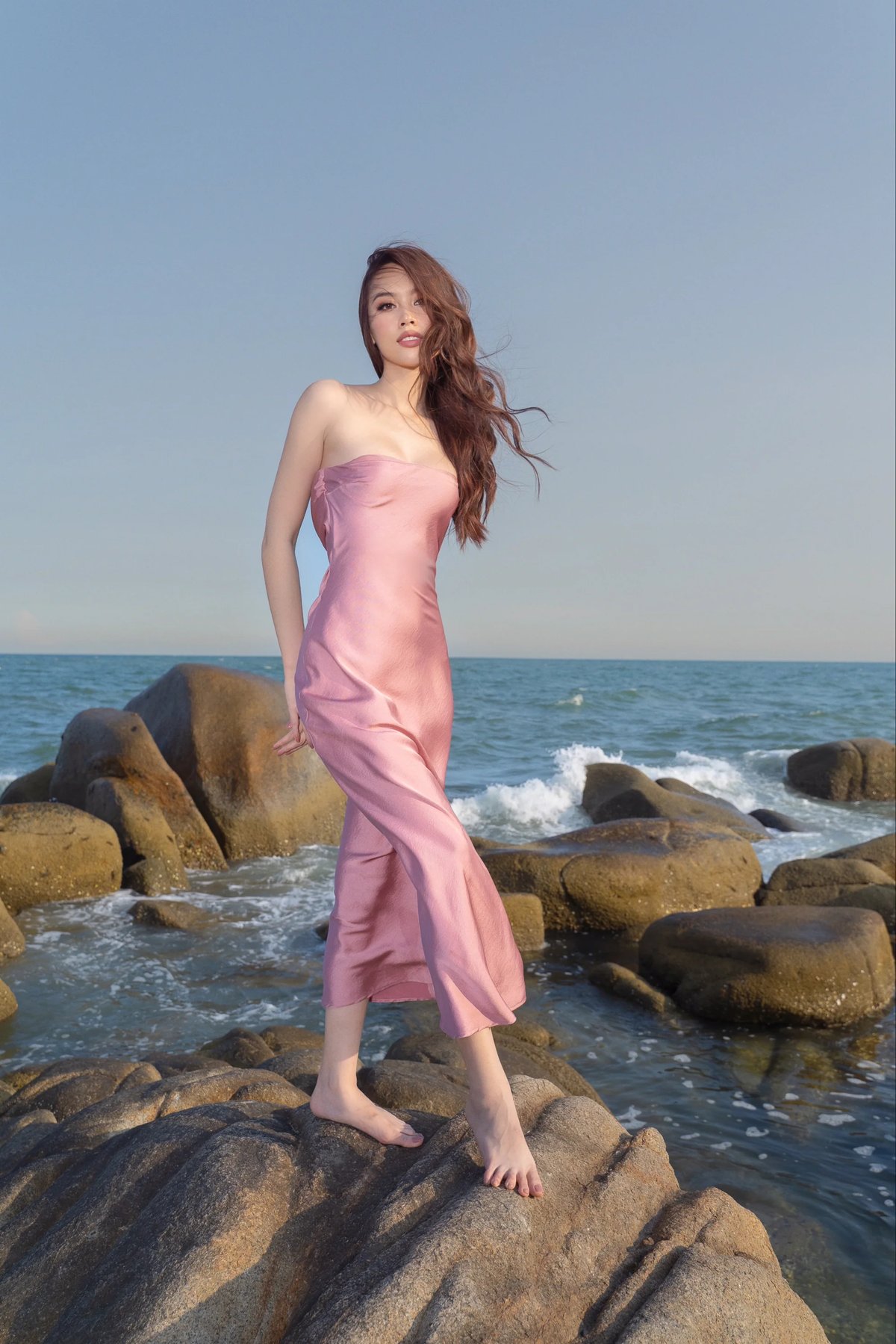KISSERINE Claire 絲綢抹胸禮服長裙