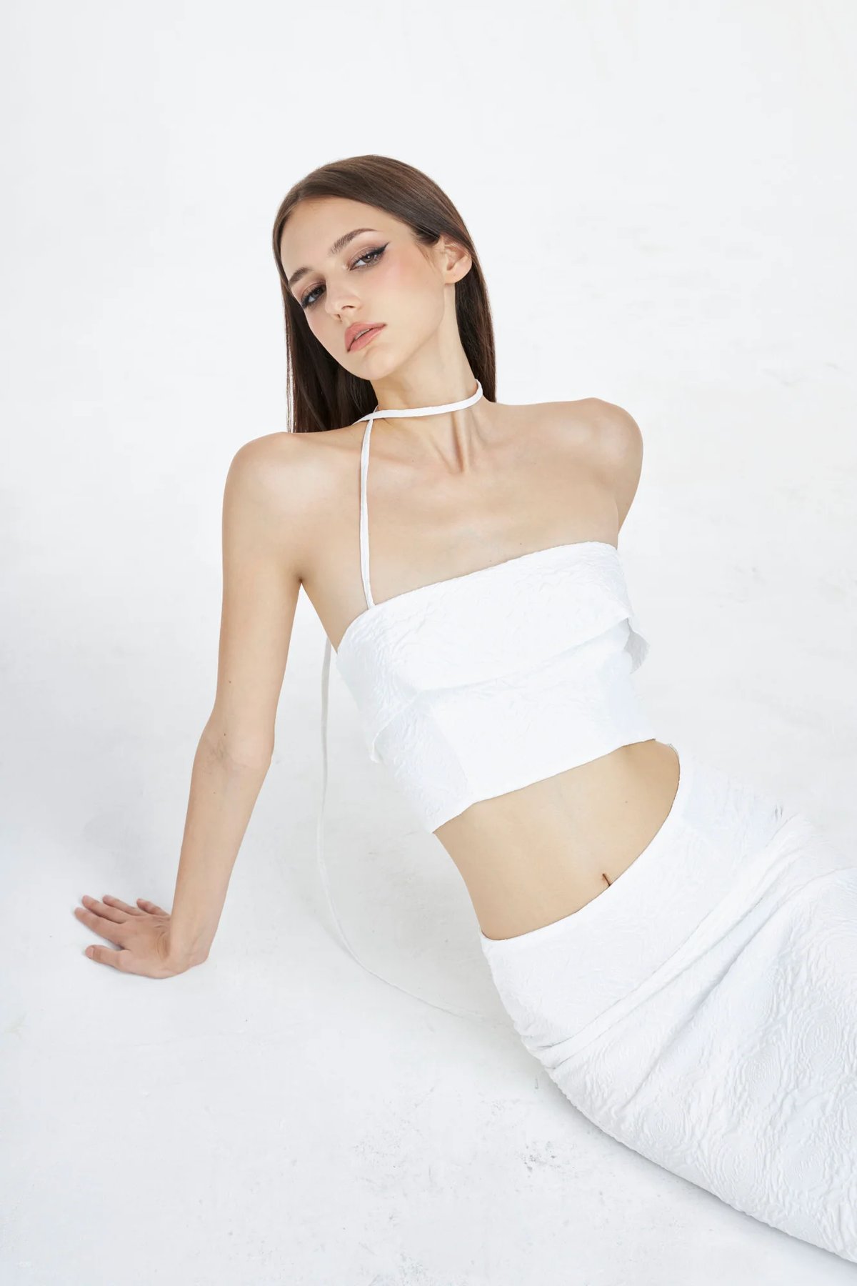 DEPASS Holly White Halter Crop Top