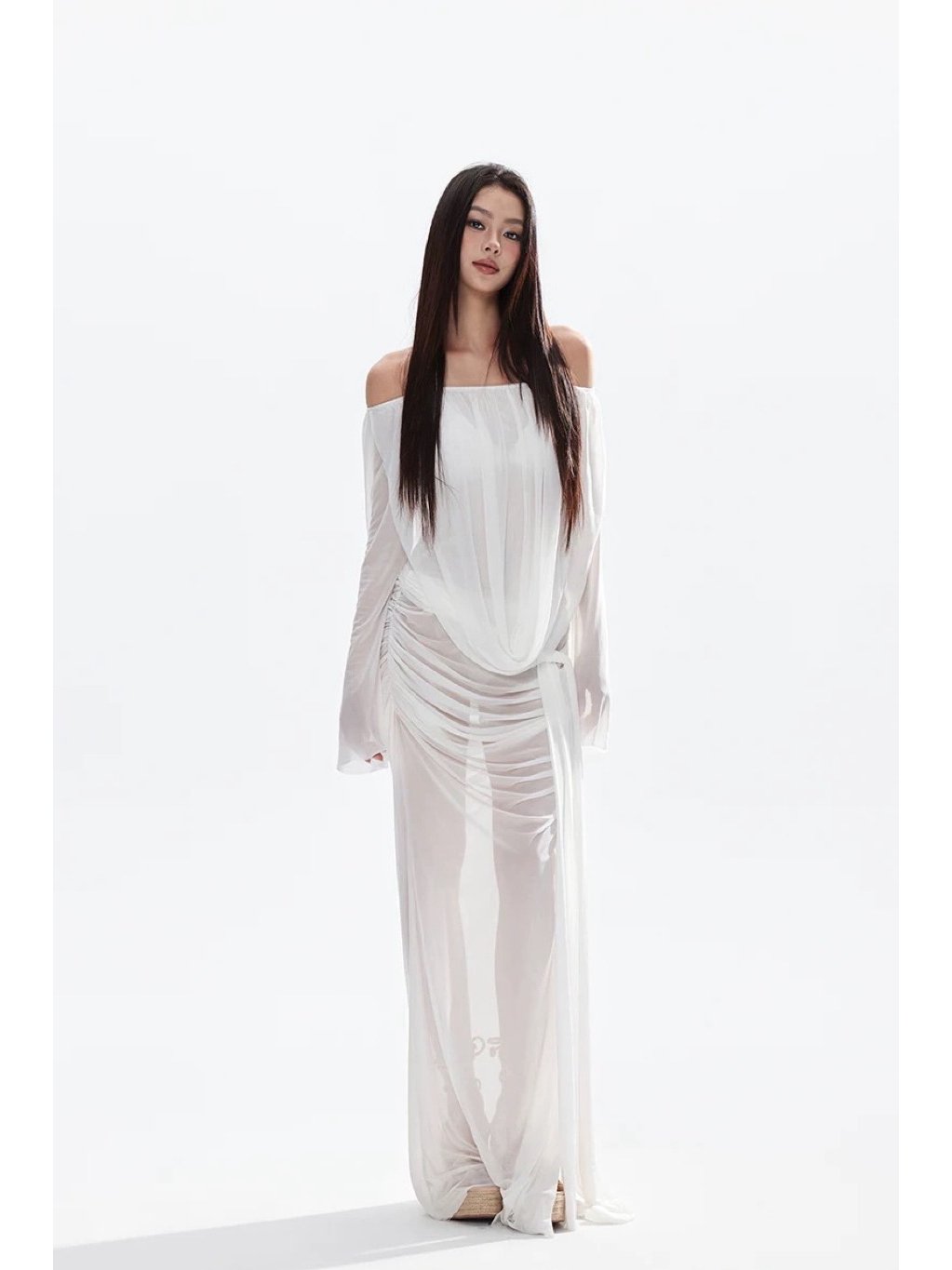 Pinkup Whitegi Set 白色連身裙套裝