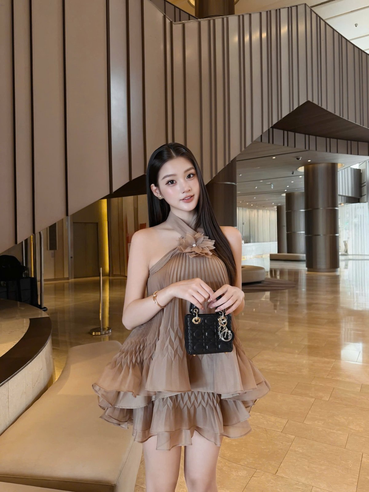 CHOU CHOU 碎花褶皺掛脖連身裙套裝