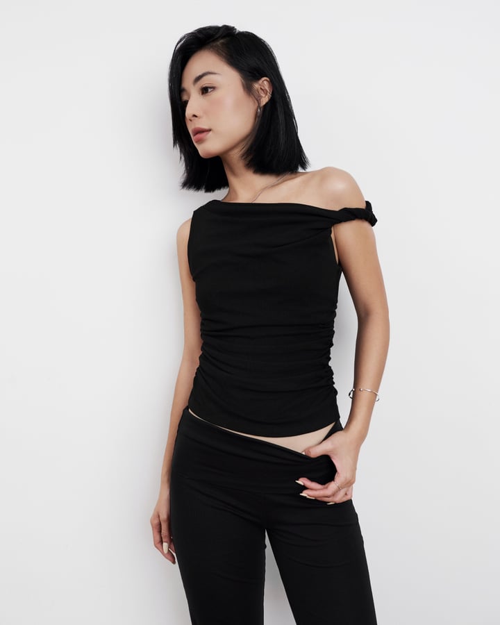 DOTTIE Macie Off-Shoulder Asymmetric Top - MC04