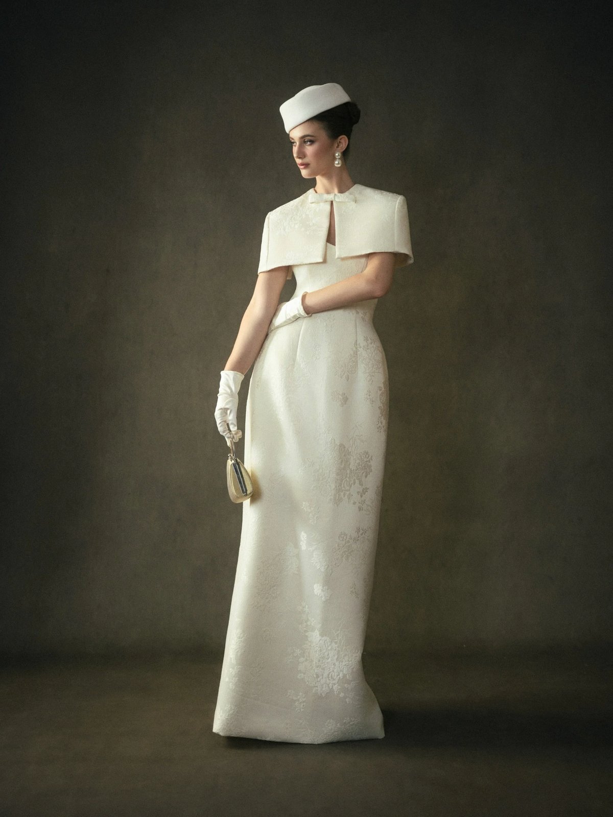 KISSERINE YVONNE 緹花花卉抹胸長裙 (附可拆卸斗篷)