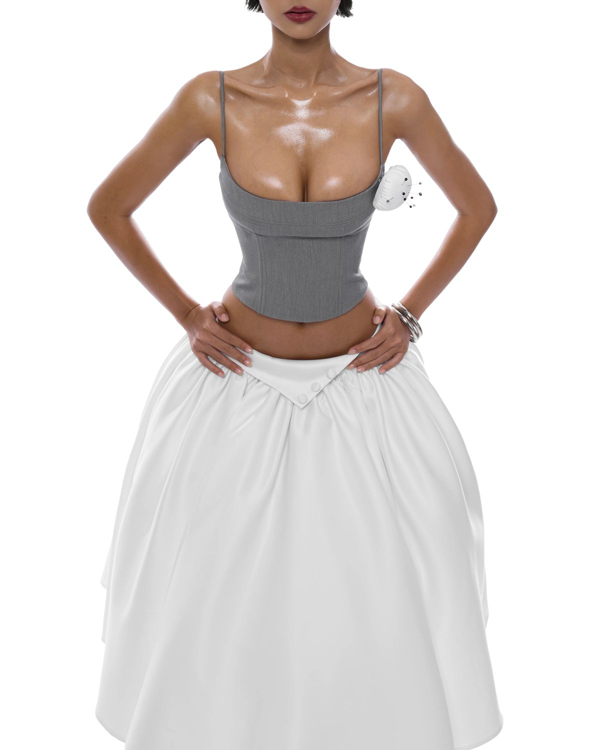 HUELLEYROSE Pie Top Spaghetti Strap Slim Fit Top
