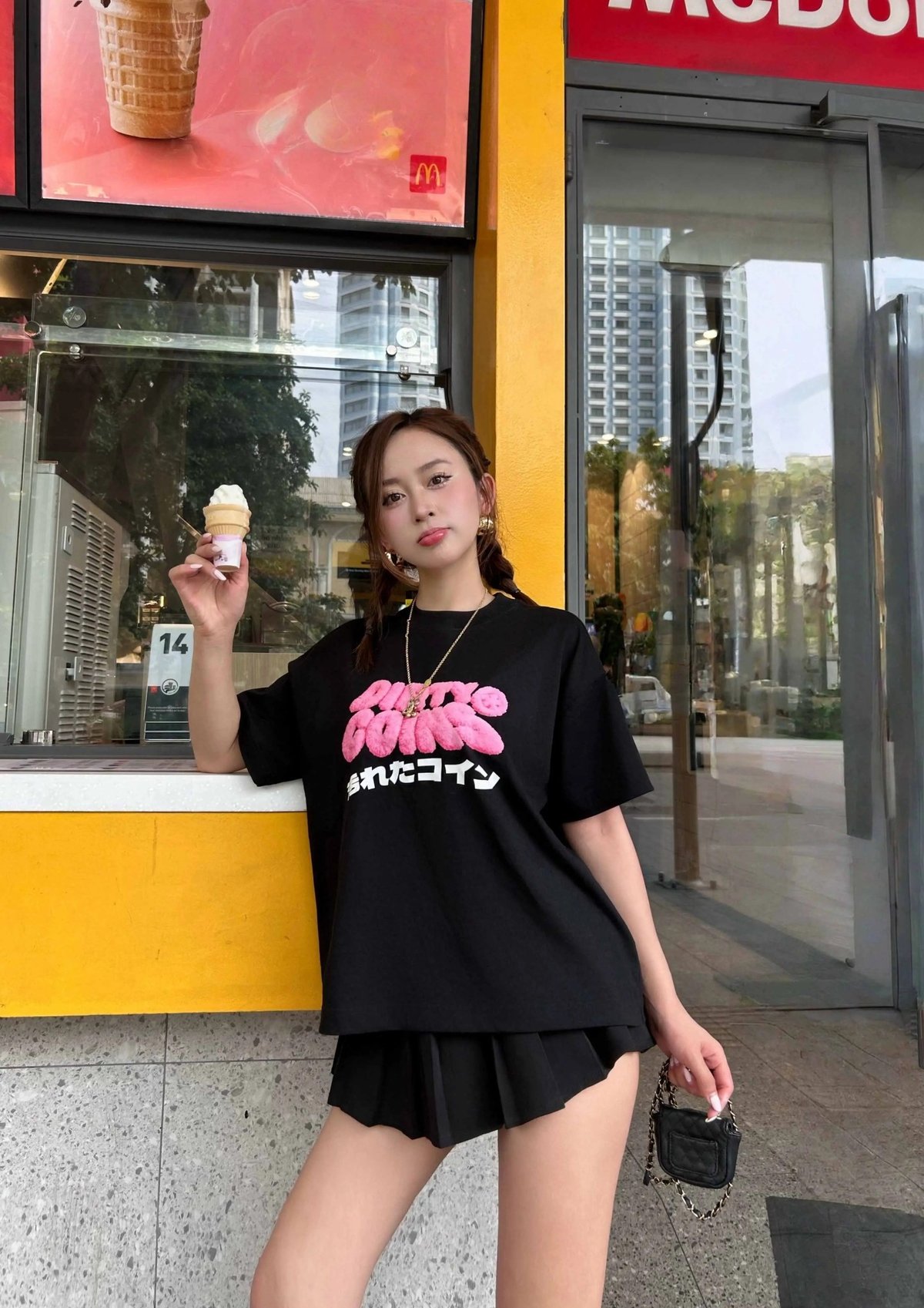 DIRTYCOINS Dico Fluffy Wavy Logo T-shirt