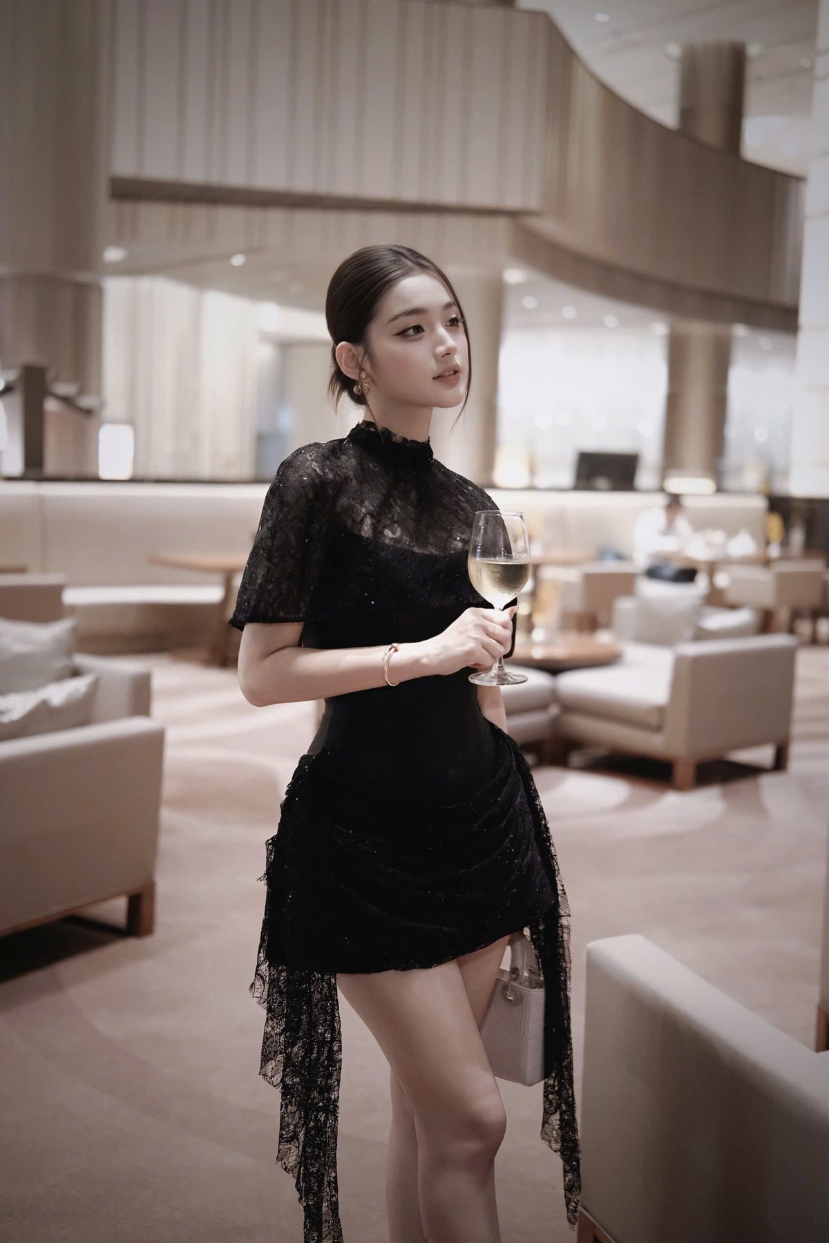 CHOU CHOU 蕾絲荷葉邊露肩連身裙