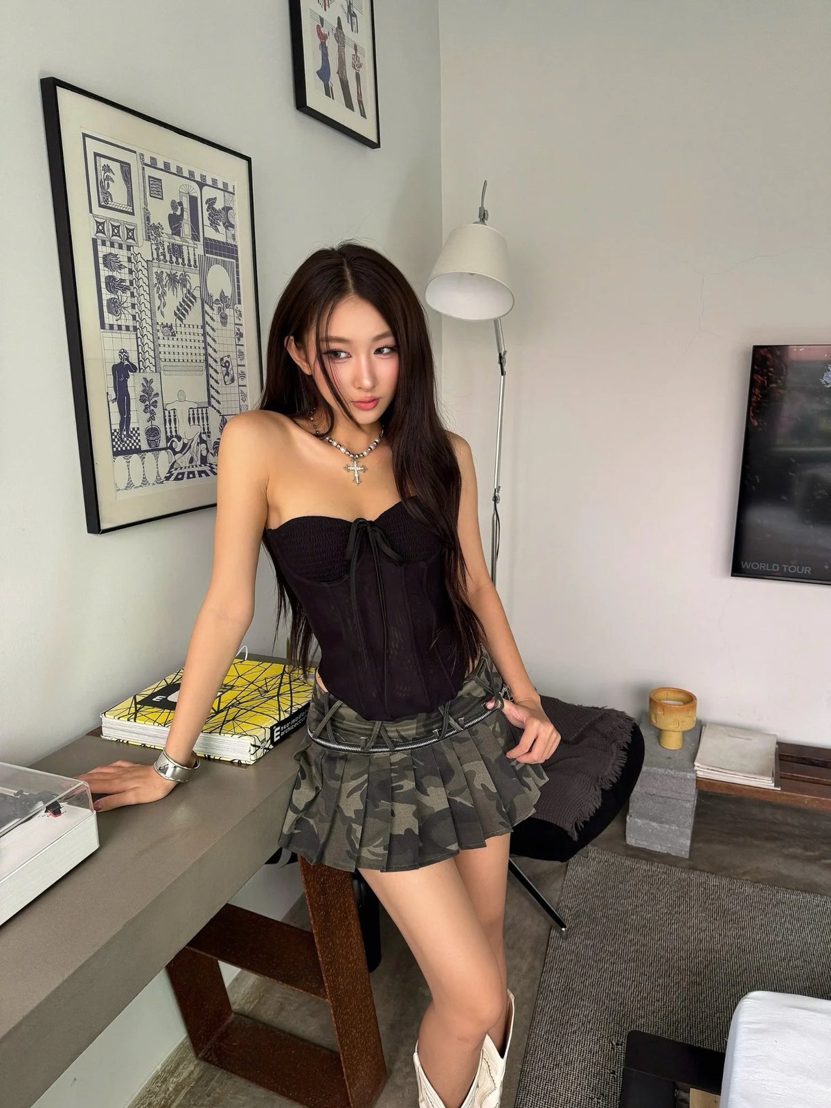 KILL SYSTEM KEIIBY Dual-Style Pleated Khaki Skirt