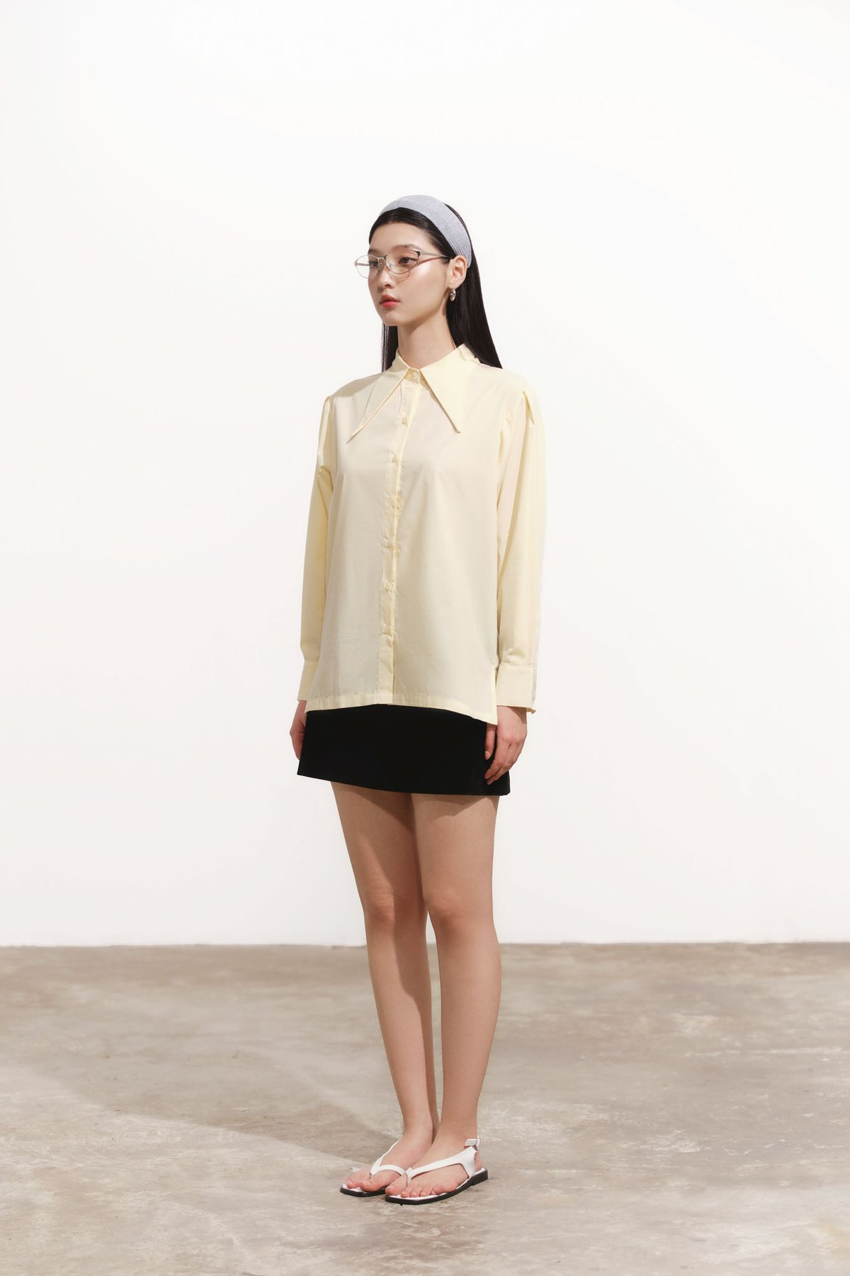 DOTTIE Sharp Collar Shirt T0348