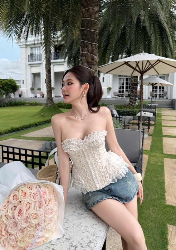 THAOBIBI Chiffon Bustier Tube Top