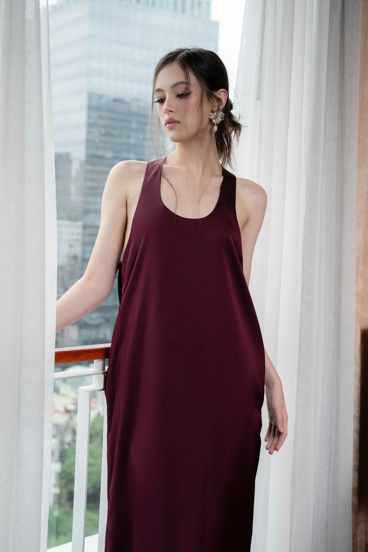 KISSERINE Carol Three-Hole Satin Dress