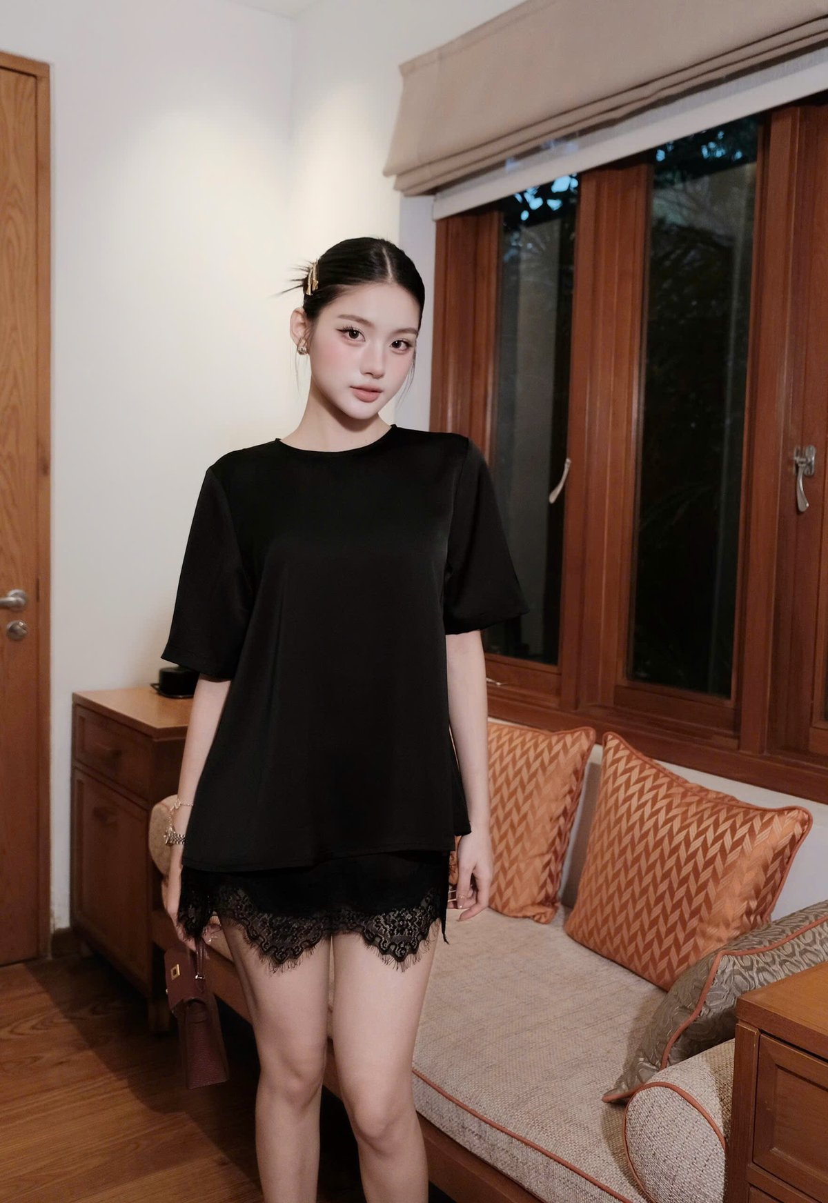 CHOU CHOU 絲綢短袖套裝