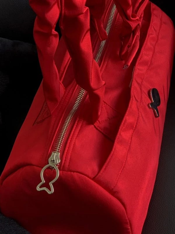 DKMV Mì Gối Bag 麵包造型手提包