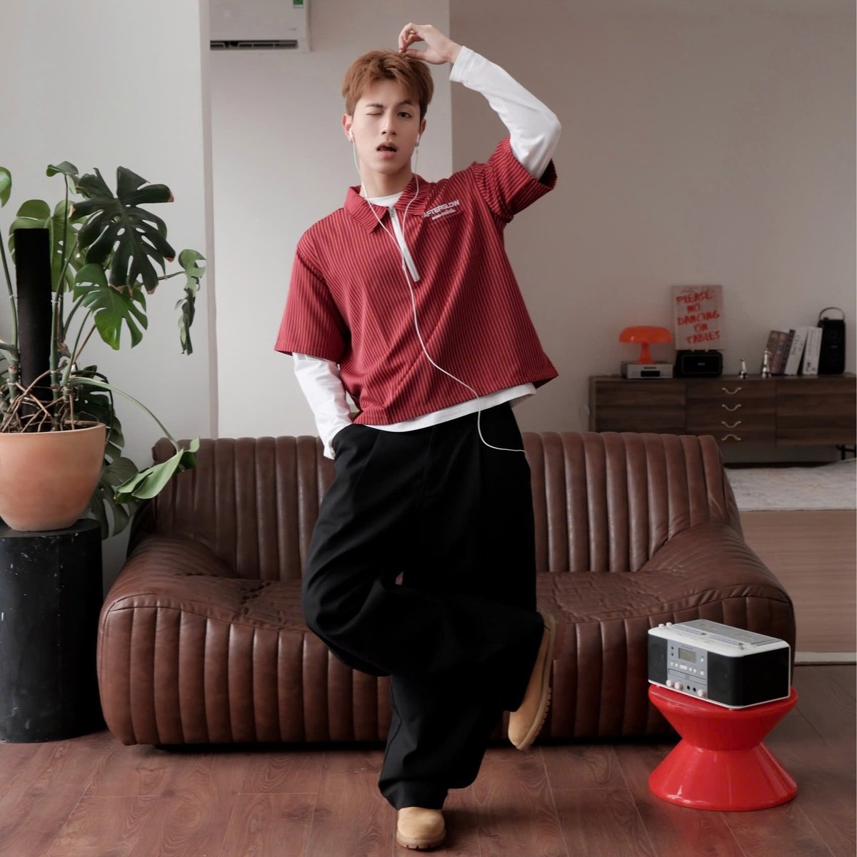 OUTERITY Afterglow DREAM HORSE COLLECTION 2026 男女通用條紋中袖襯衫